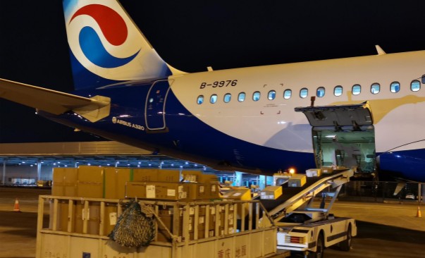 1700467714214380.jpg 20051109271461_副本.jpg