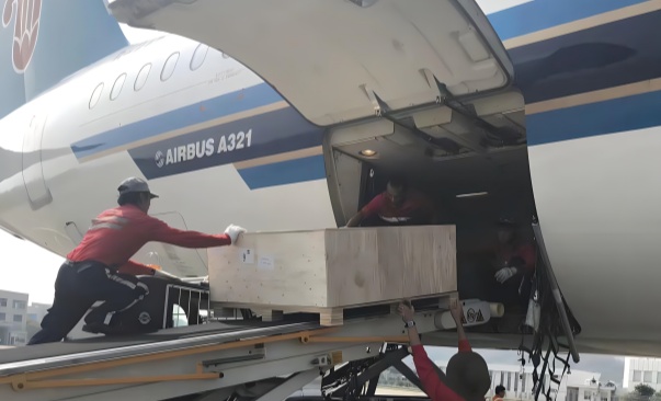 空運公司機場能寄快遞嗎